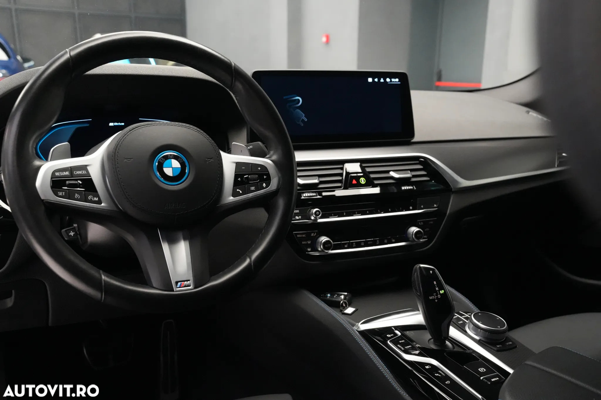 BMW Seria 5 545e xDrive AT PHEV - 8
