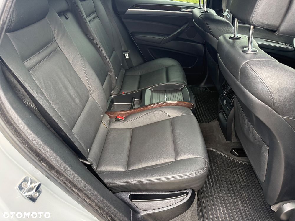 BMW X6 - 19