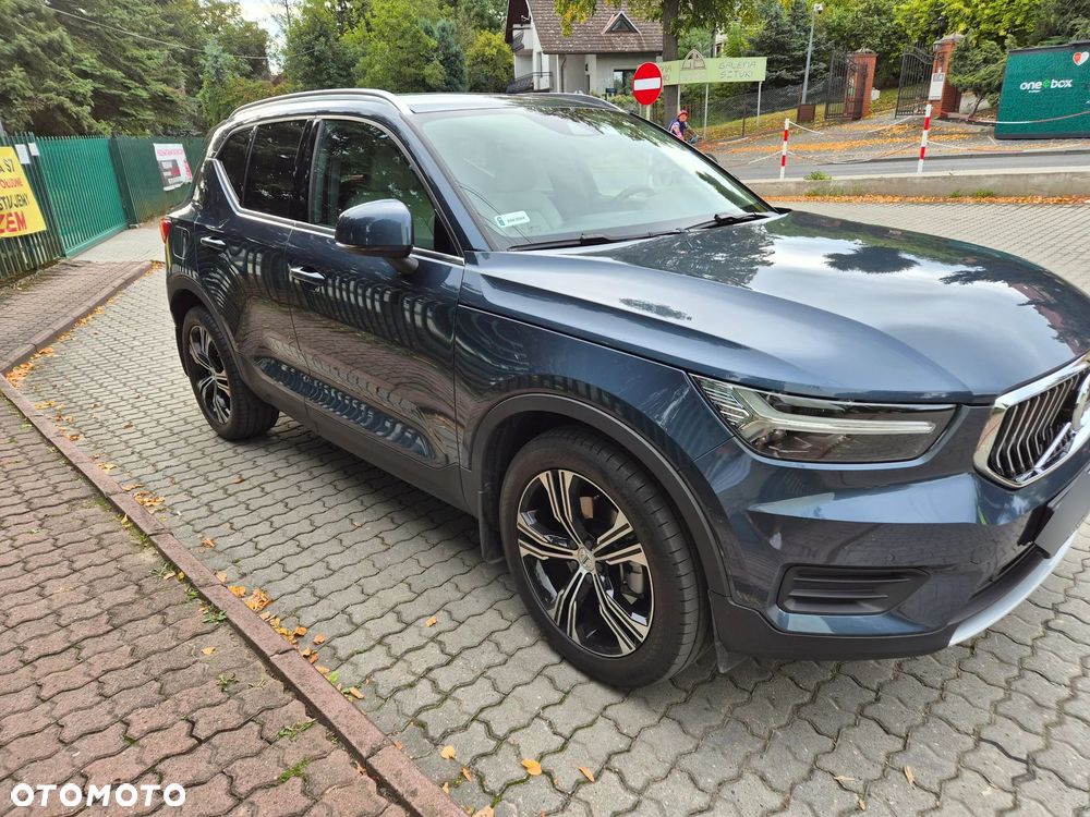 Volvo XC 40 B4 B AWD Inscription - 3