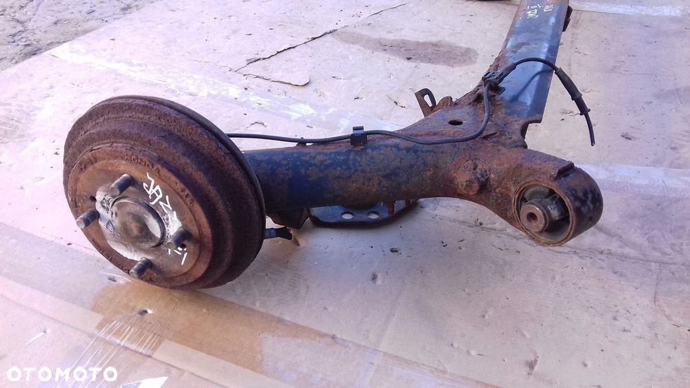 SANKI BELKA ZAWIESZENIA OŚ TYŁ TYLNA HONDA JAZZ 1.3 B 5D 02-08 - 2