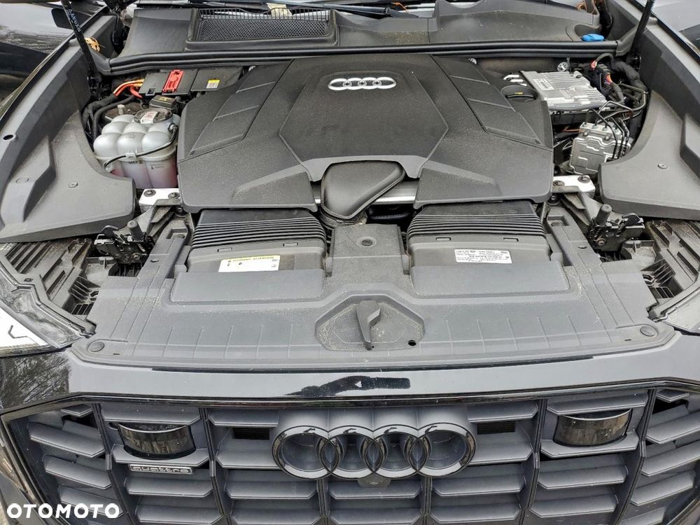Audi Q8 SUV TFSI quattro 250 kW tiptronic S line business - 11