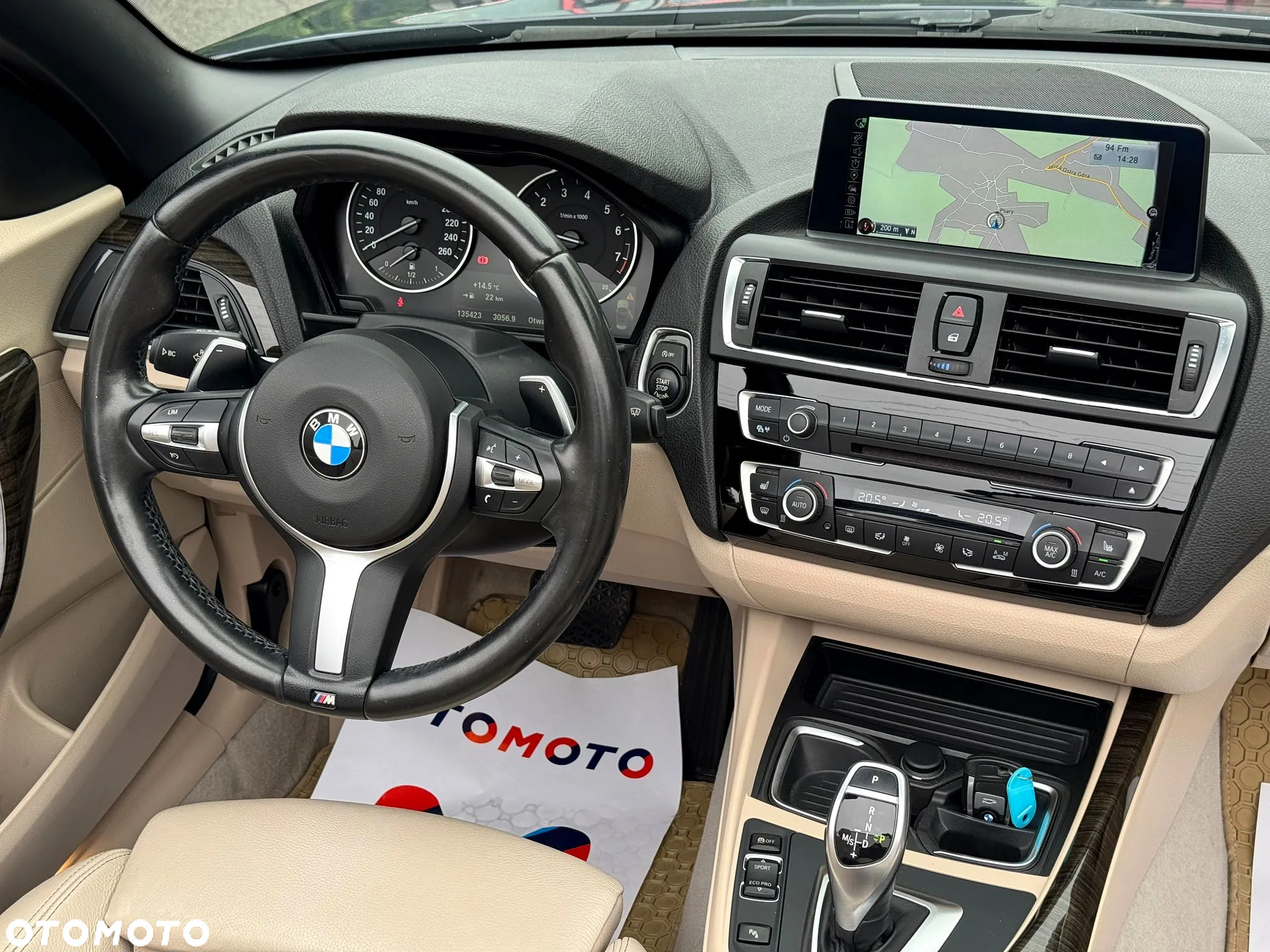 BMW Seria 2 220i Luxury Line sport - 12