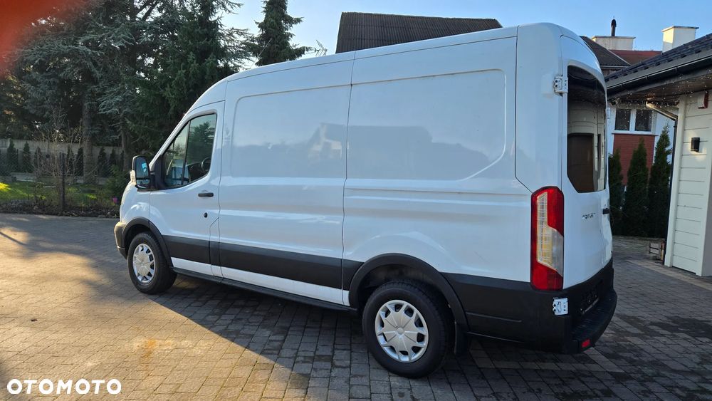 Ford Transit - 8