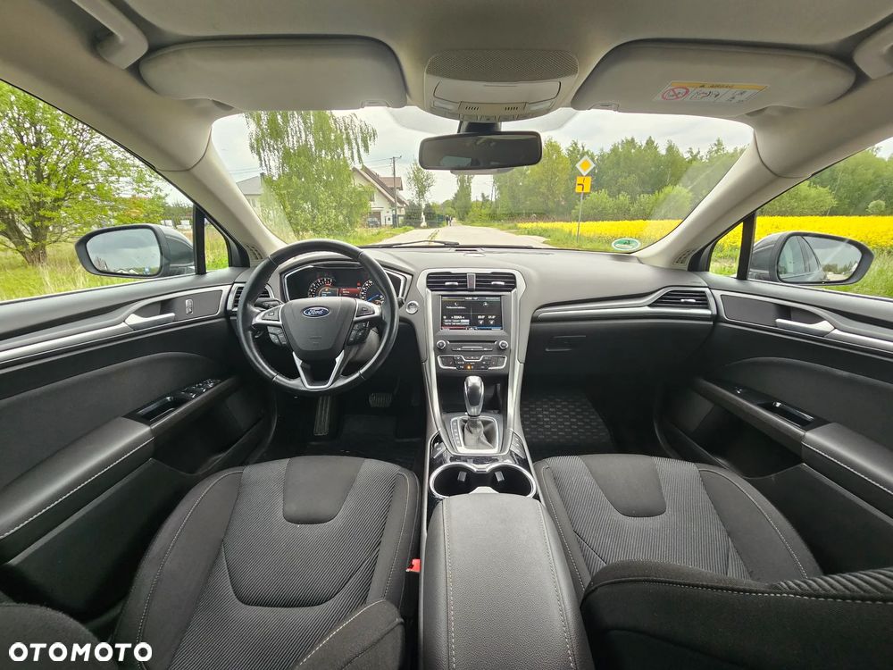 Ford Mondeo 2.0 TDCi Titanium PowerShift - 12