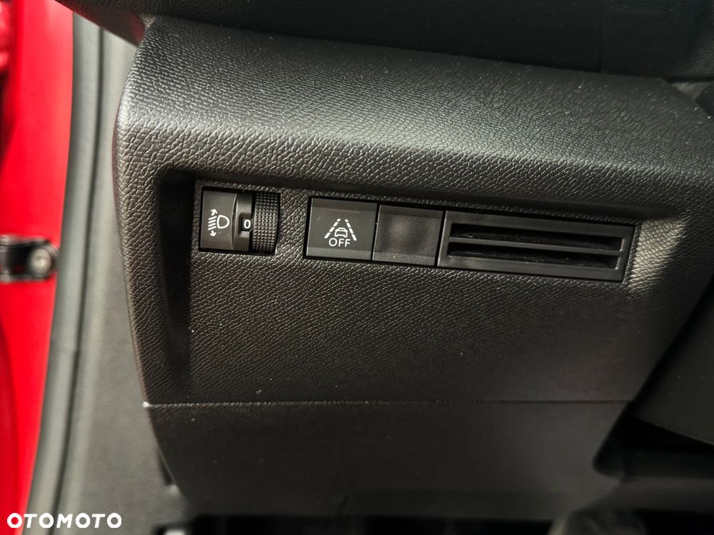 Citroën C4 PureTech 130 Stop&Start SHINE - 20