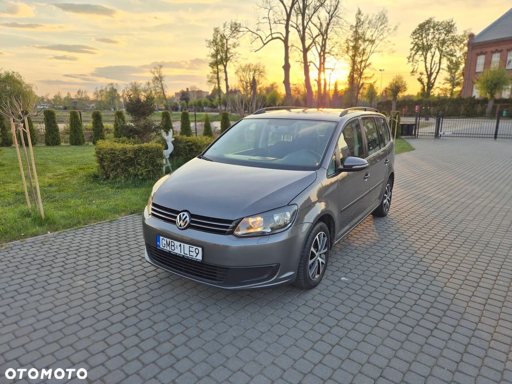 Volkswagen Touran 1.6 TDI DPF BlueMotion Technology DSG Comfortline - 9