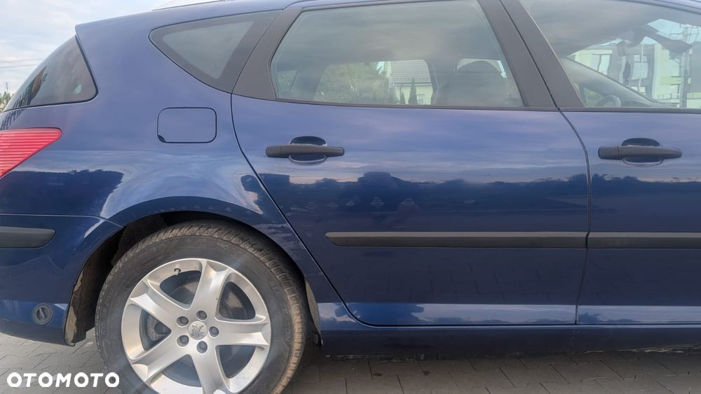 Peugeot 407 - 12