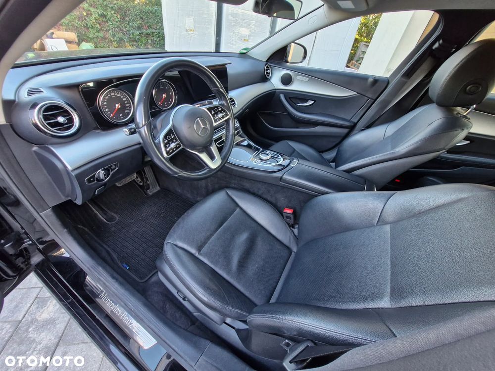 Mercedes-Benz Klasa E 200 d Business Edition - 8
