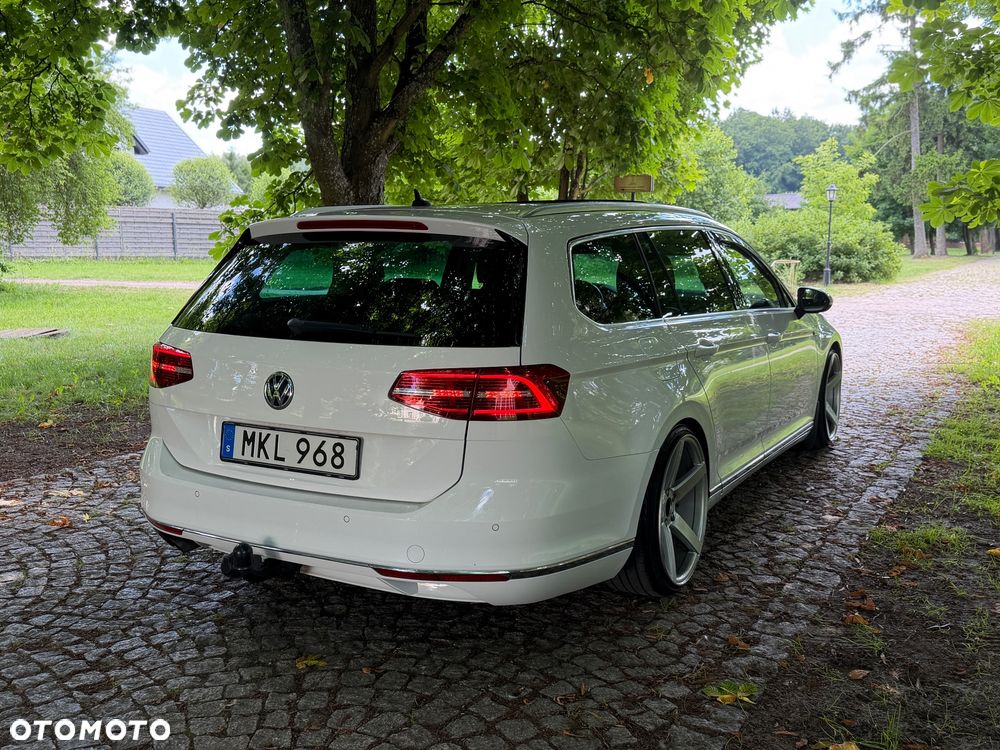 Volkswagen Passat 2.0 TDI SCR 4Mot DSG Highline - 4