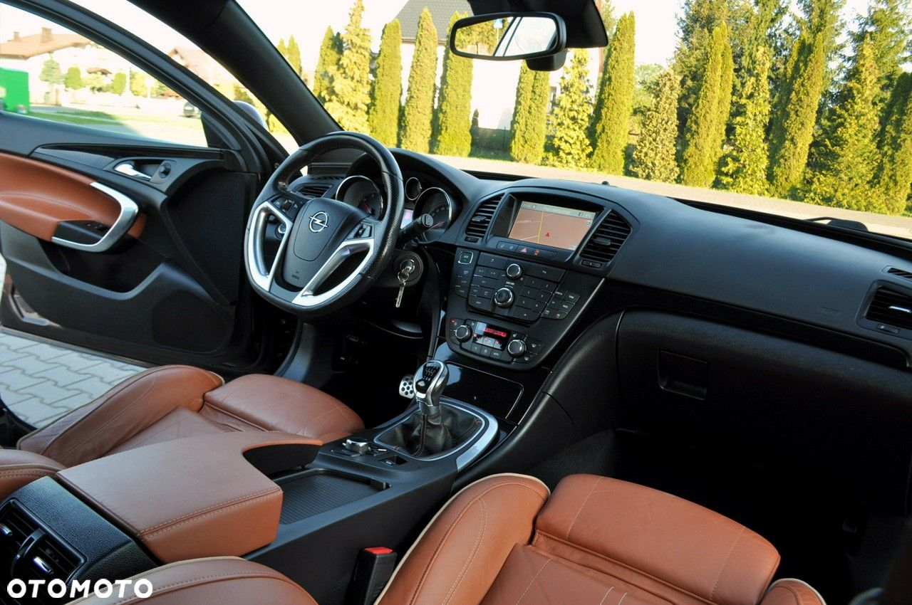 Opel Insignia - 26