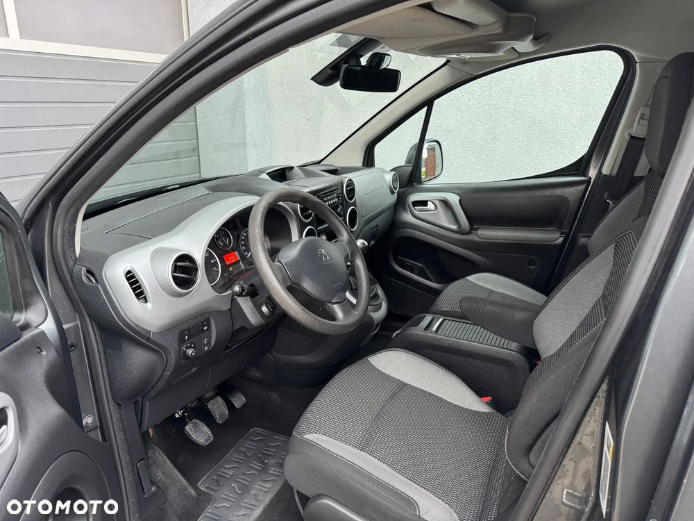 Peugeot Partner - 11