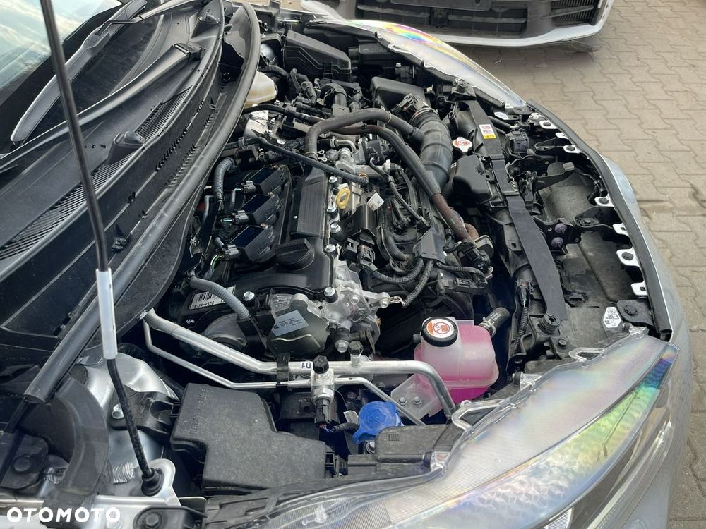 Toyota Yaris - 12