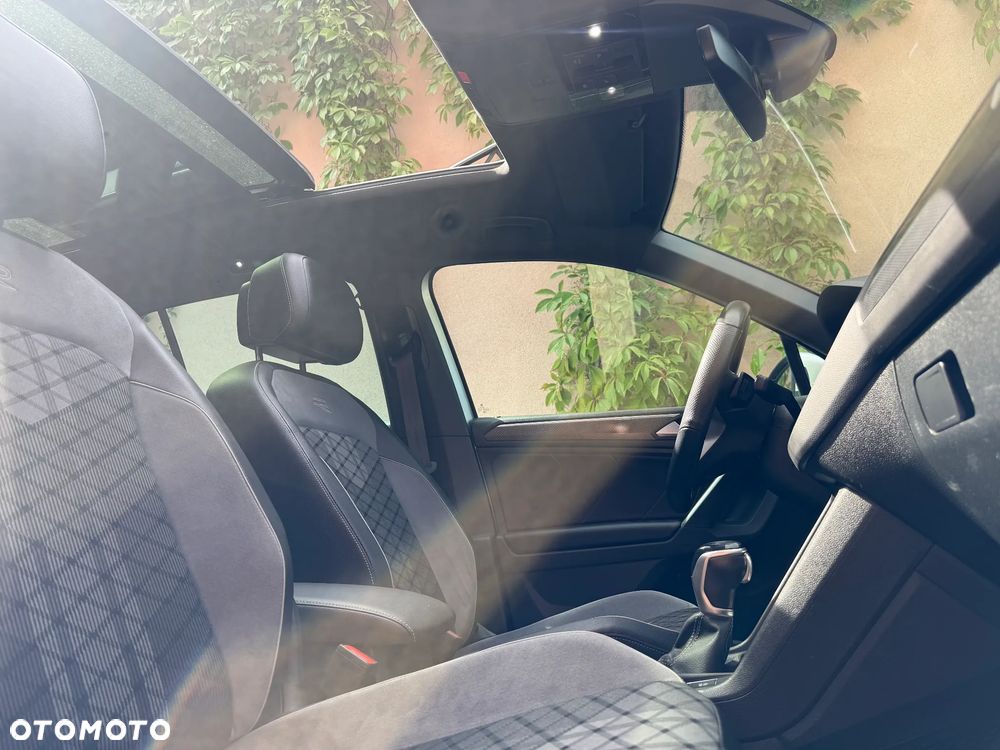 Volkswagen Tiguan 2.0 TDI SCR 4Mot R-Line DSG - 17