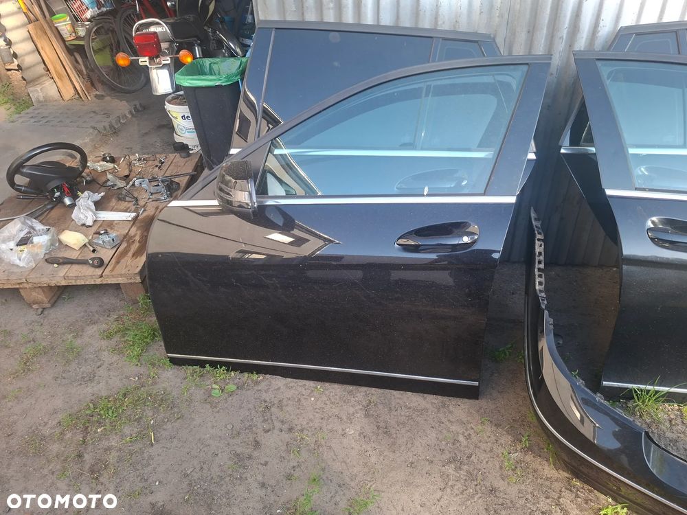 mercedes w204  lift  drzwi  czarne  197 poznan - 4
