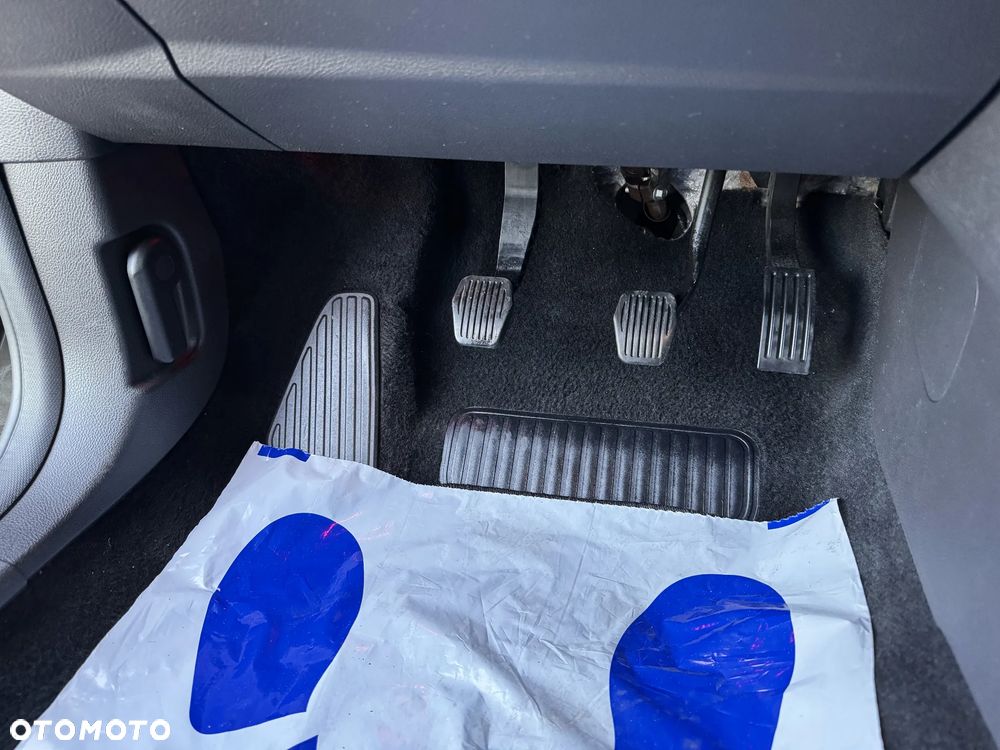 Ford Focus 2.0 TDCi SYNC Edition ASS - 41