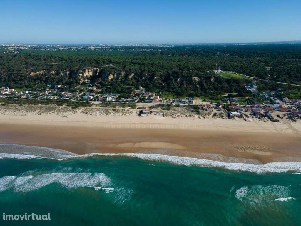 Moradia Térrea V4 de Luxo na Prestigiada Herdade da Aroeira - Grande imagem: 2/17