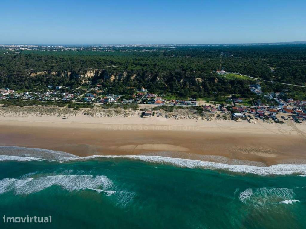 Moradia Térrea V4 de Luxo na Prestigiada Herdade da Aroeira - Grande imagem: 3/17