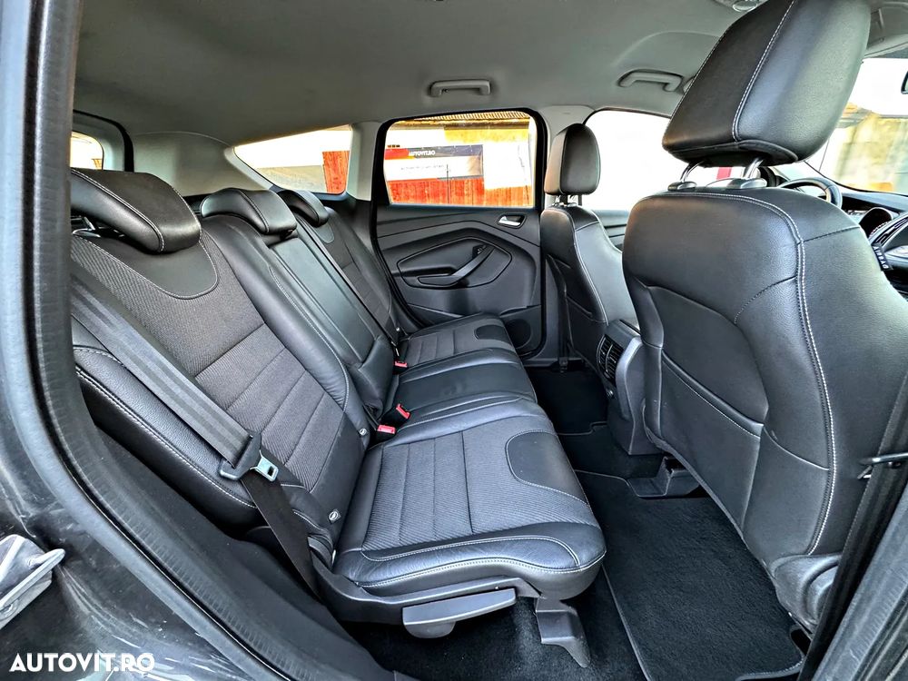 Ford Kuga 2.0 TDCi 4x4 Aut. Titanium - 7