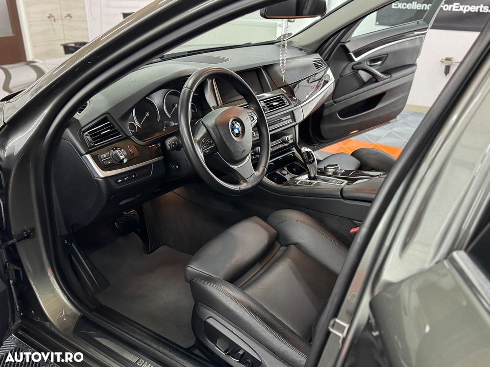 BMW Seria 5 525d Sport-Aut. Luxury Line - 5