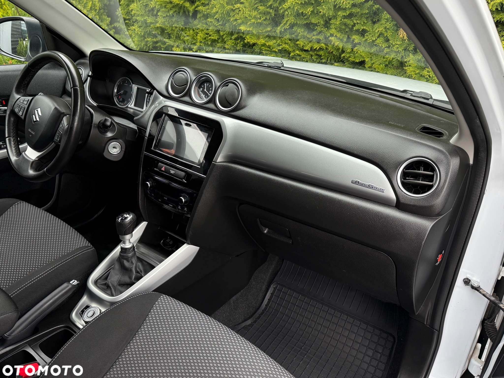 Suzuki Vitara 1.6 DDiS (4x4) Allgrip Comfort+ - 8