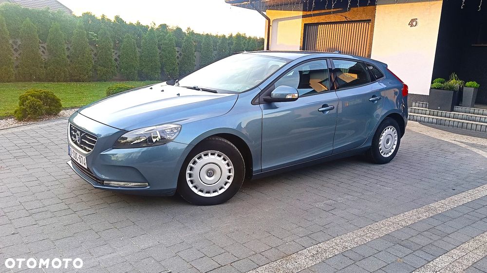 Volvo V40 - 1