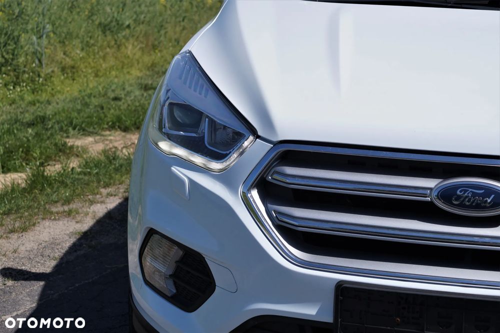 Ford Kuga - 21