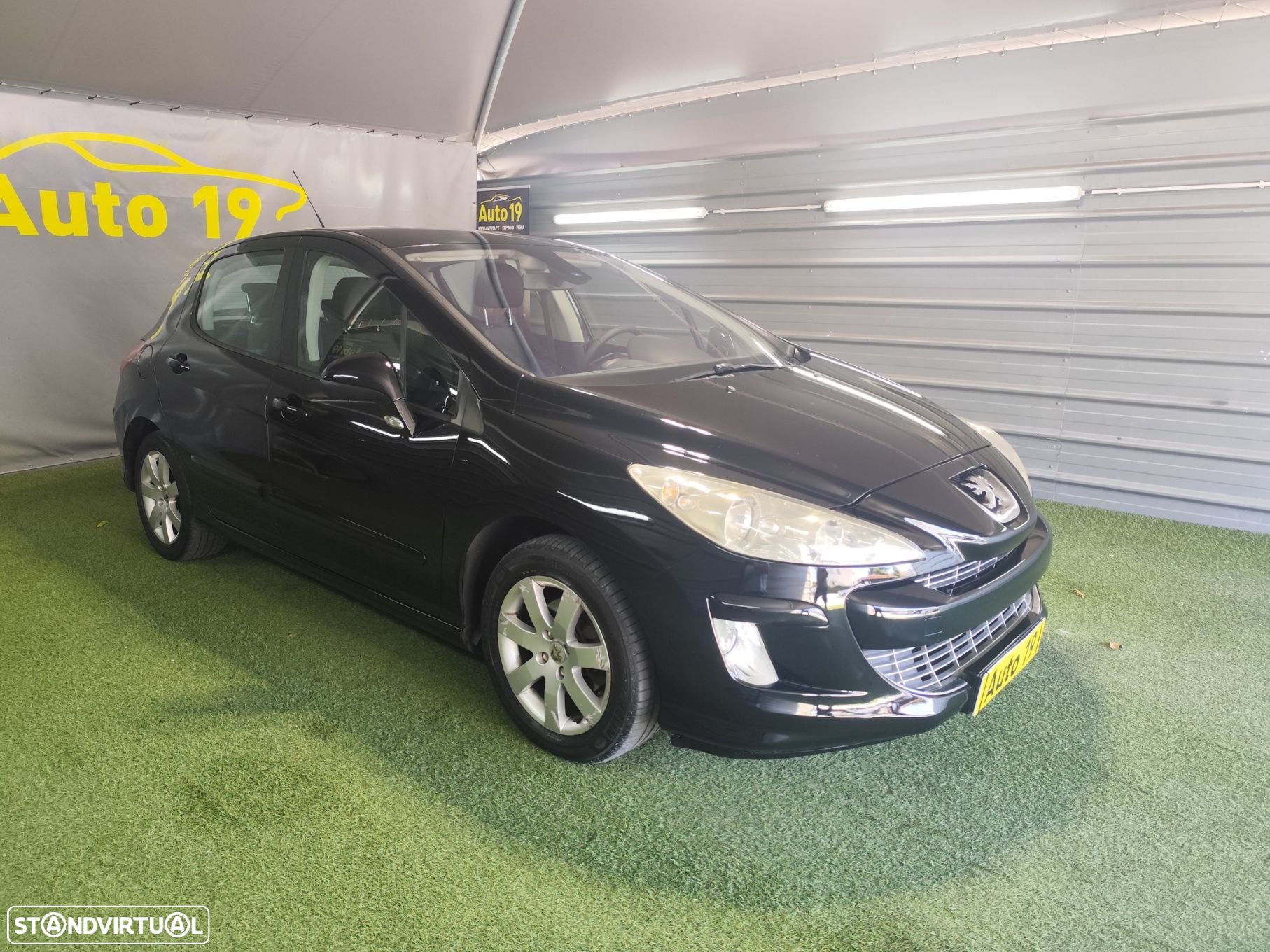 Peugeot 308 1.6 HDi Executive - 3