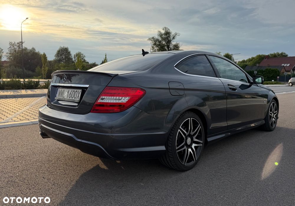 Mercedes-Benz Klasa C 2012