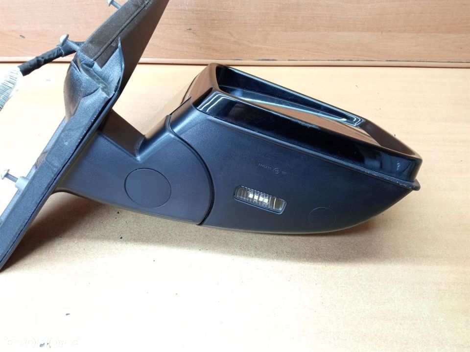 LUSTERKO PRAWE MERCEDES GL X166 108 040U EU - 7