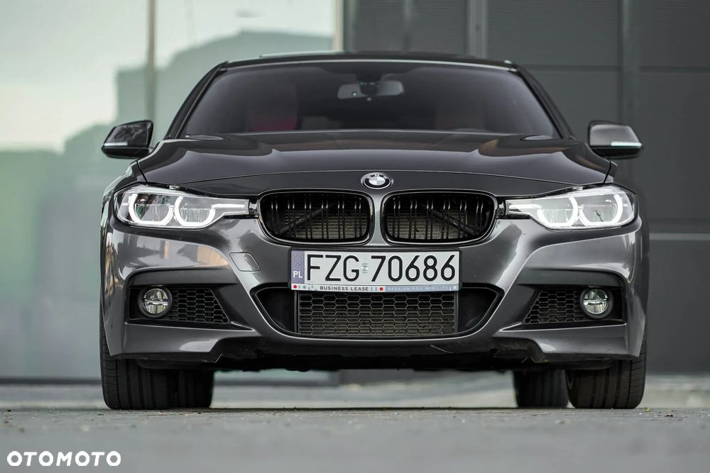 BMW Seria 3 340i xDrive M Sport - 4