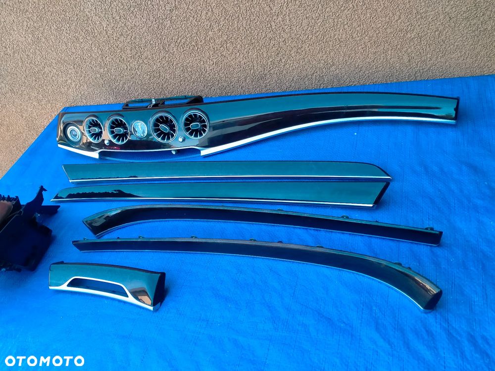 Mercedes W222 Lift Long Dekor Dekory Listwy Konsoli Drzwi Podświetlane 2018r - 3