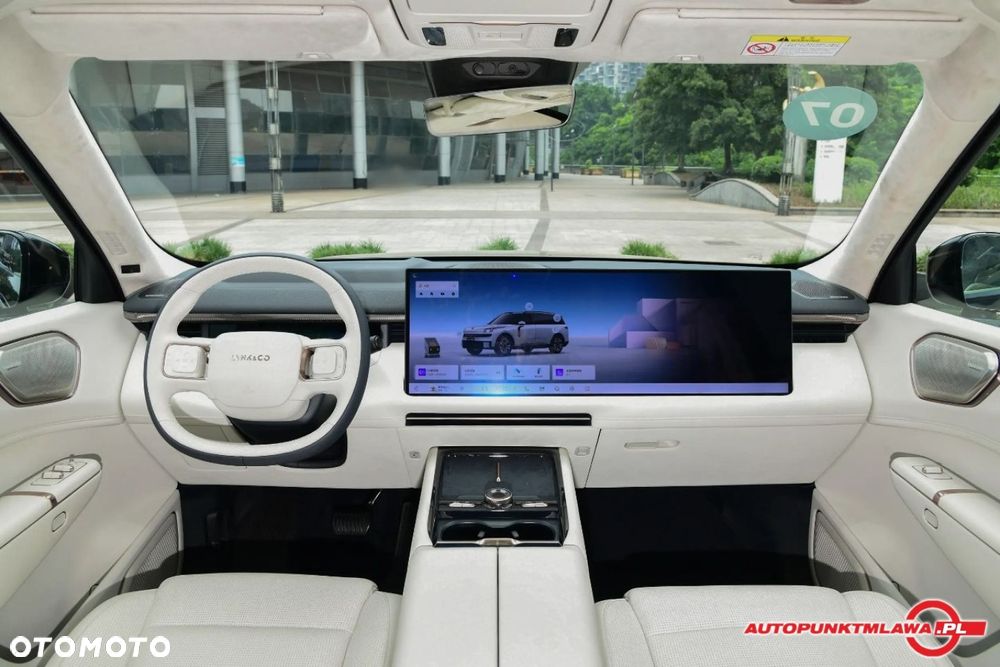 Lynk & Co Inny - 10