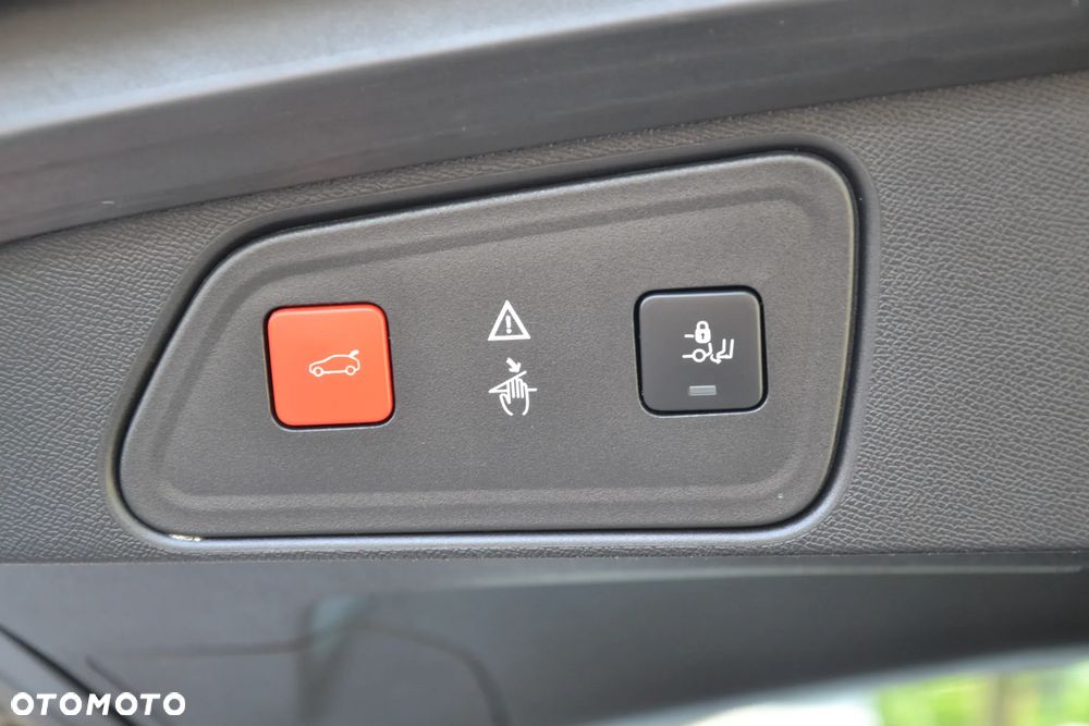 Peugeot 3008 BlueHDi 130 Stop & Start EAT8 Allure - 15