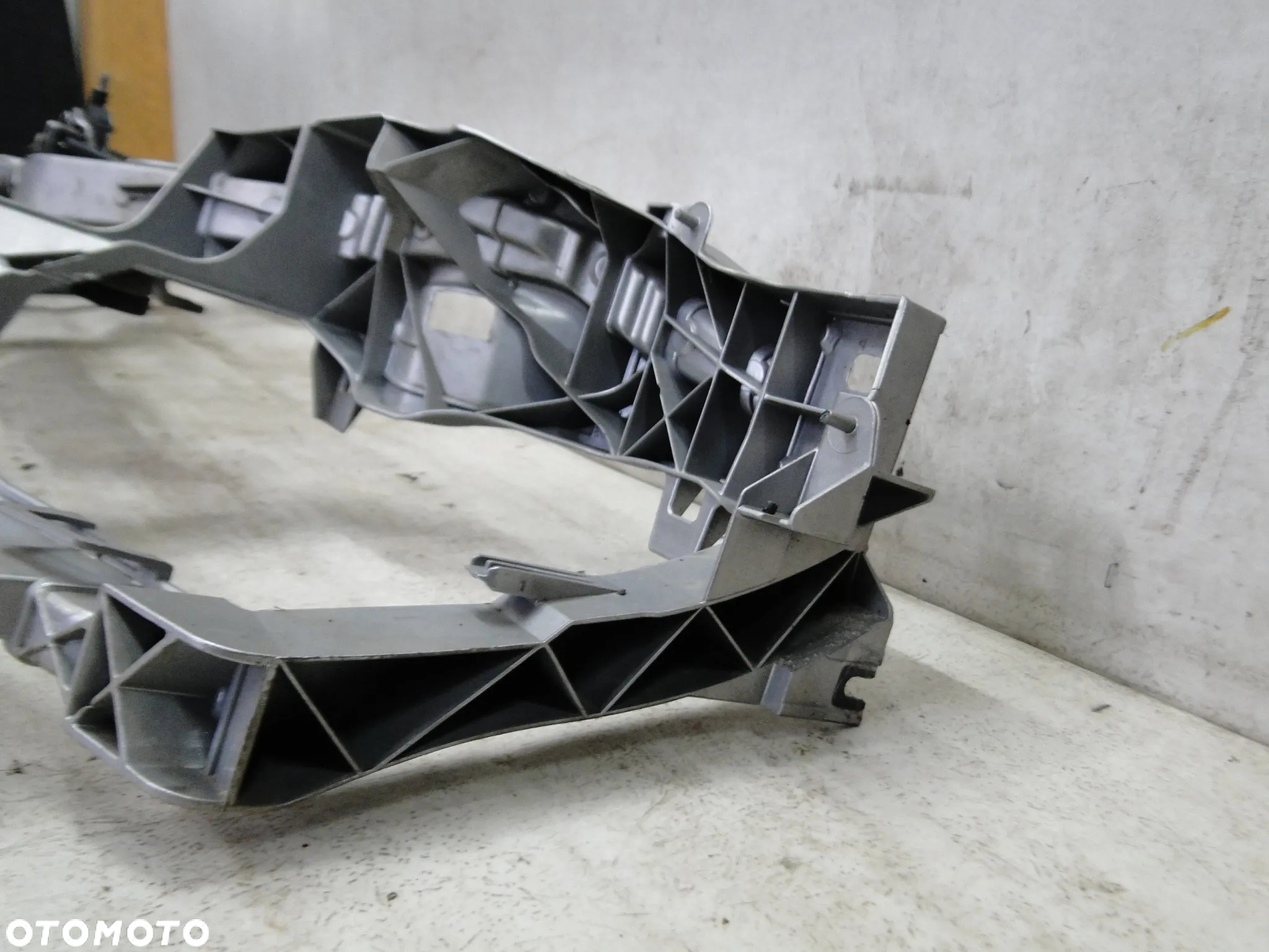 FORD FOCUS II MK2 PAS PRZEDNI WZMOCNIENIE CZOŁOWE EUROPA - 6