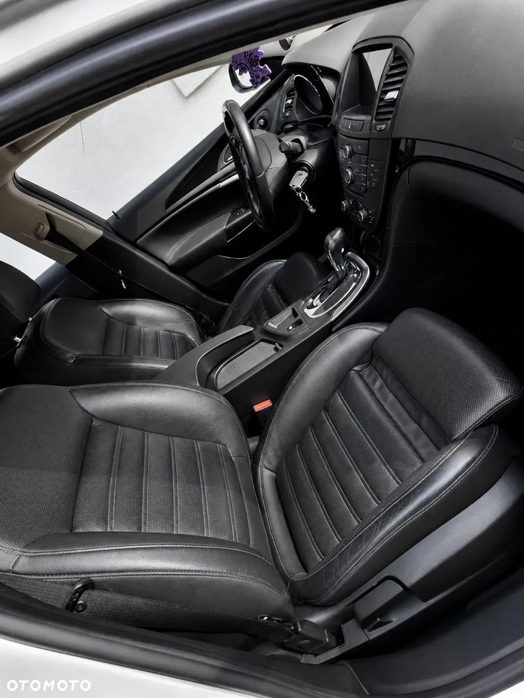 Opel Insignia 2.0 CDTI Edition - 9