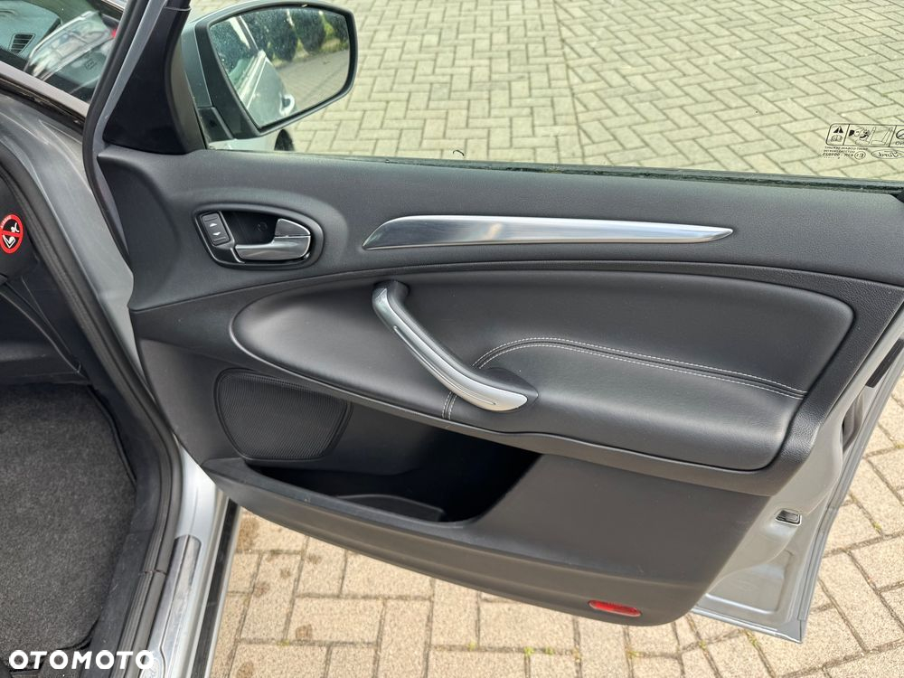 Ford S-Max 2.0 TDCi DPF Titanium MPS6 - 19