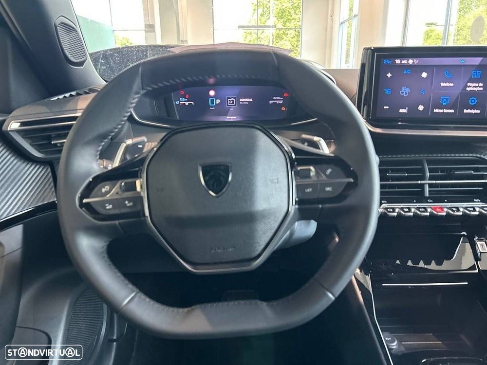 Peugeot 2008 1.2 Hybrid Allure e-DCS6 - 12