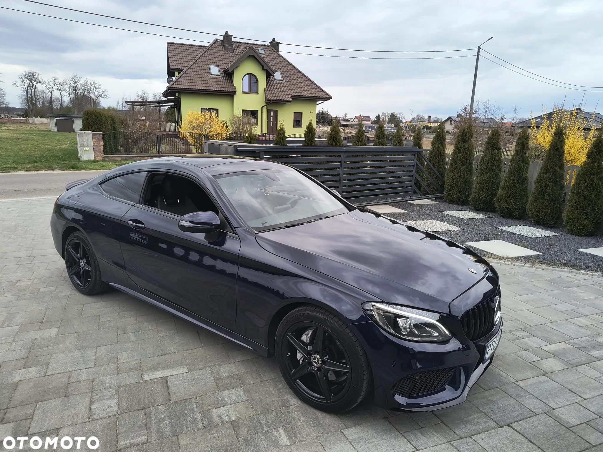 Mercedes-Benz Klasa C 220 d Coupe 9G-TRONIC AMG Line - 28