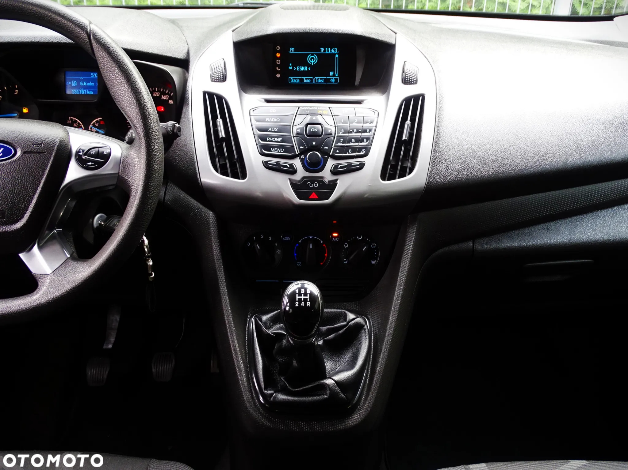 Ford Tourneo Connect 1.5 TDCi Trend - 26