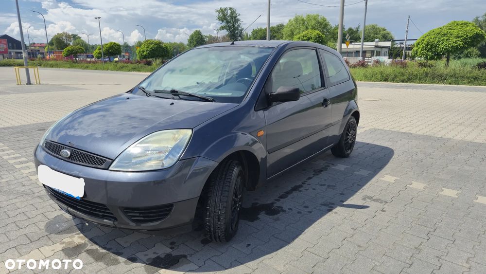 Ford Fiesta 2004 photo 4
