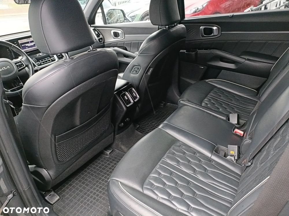 Kia Sorento - 24