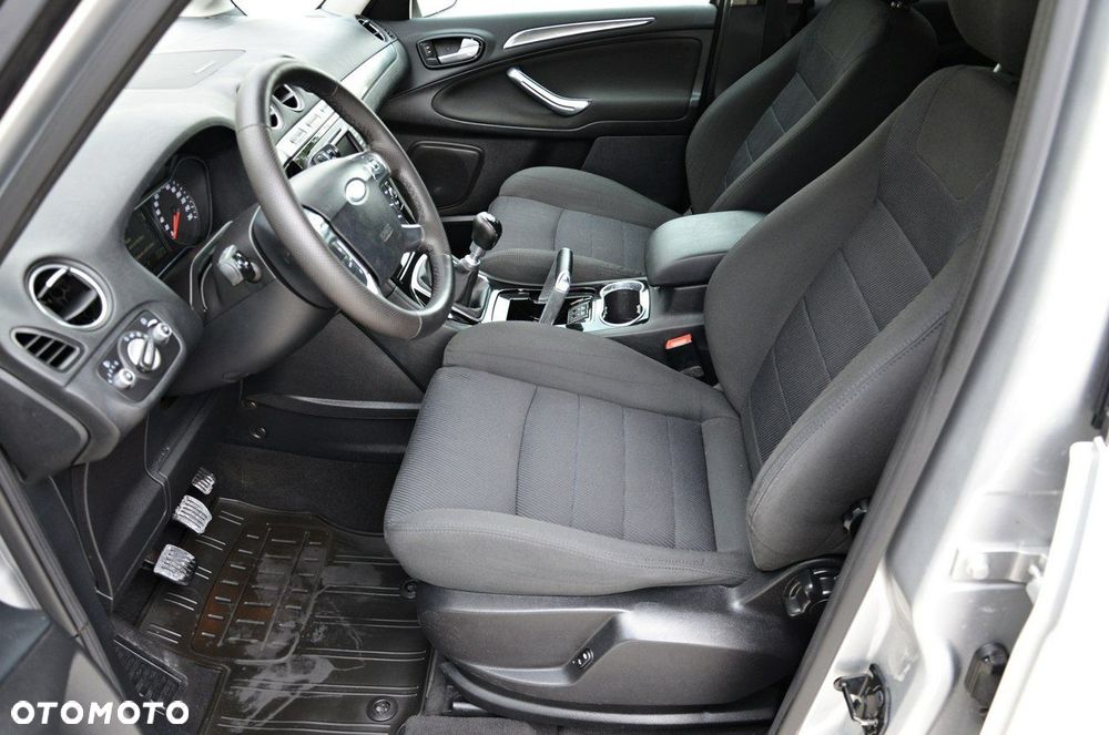 Ford Galaxy 2.0 TDCi Titanium - 28