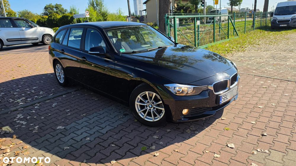 BMW Seria 3 - 38