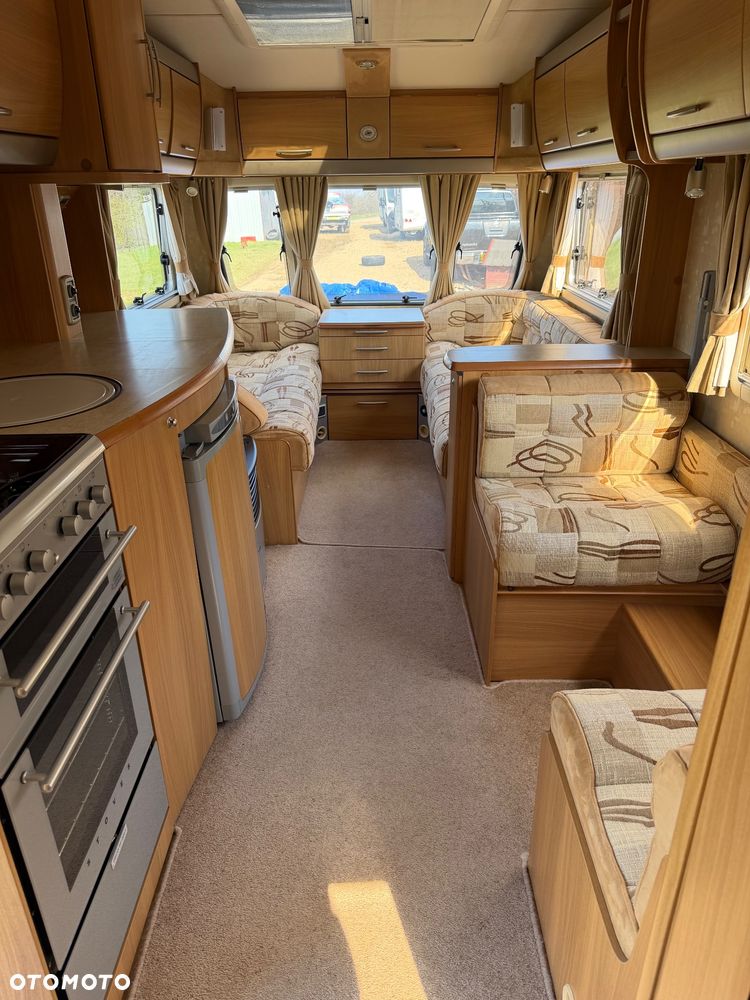 SWIFT Challenger 530 - 14