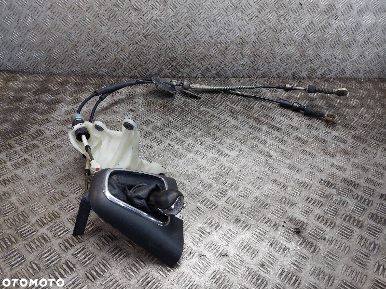 LEWAREK ZMIANY BIEGÓW + LINKI TOYOTA COROLLA VERSO I 2.0 D4D MANUAL 5B - 1