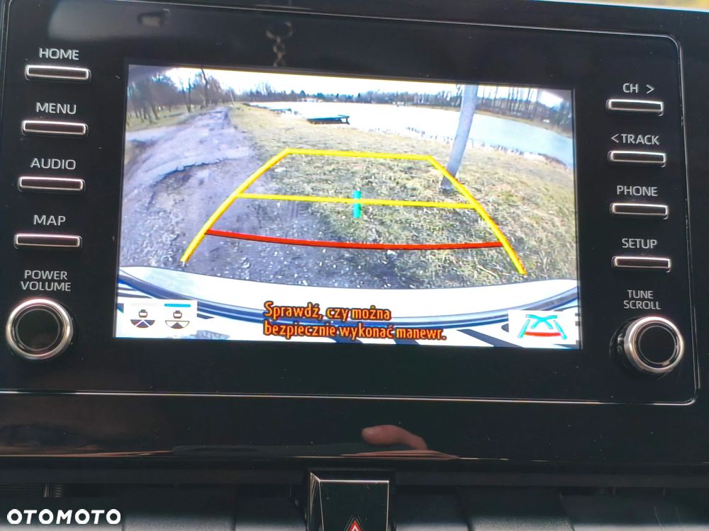 Toyota Camry 2.5 Hybrid Comfort CVT - 20