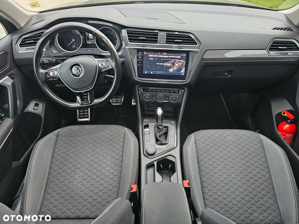 Volkswagen Tiguan - 19
