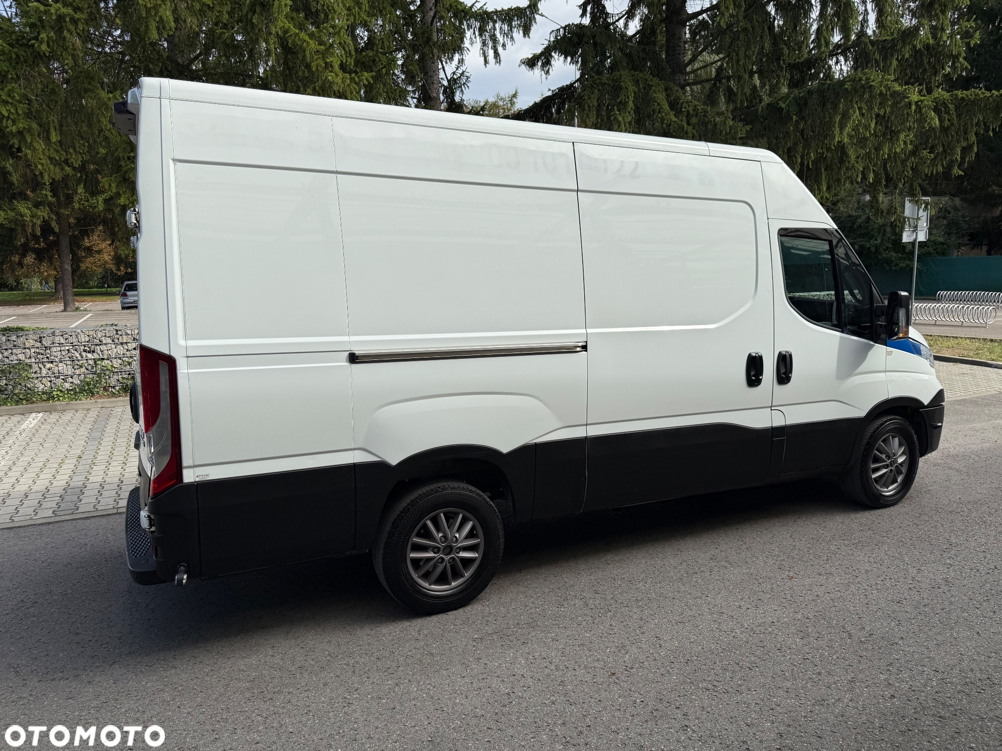Iveco Daily - 24