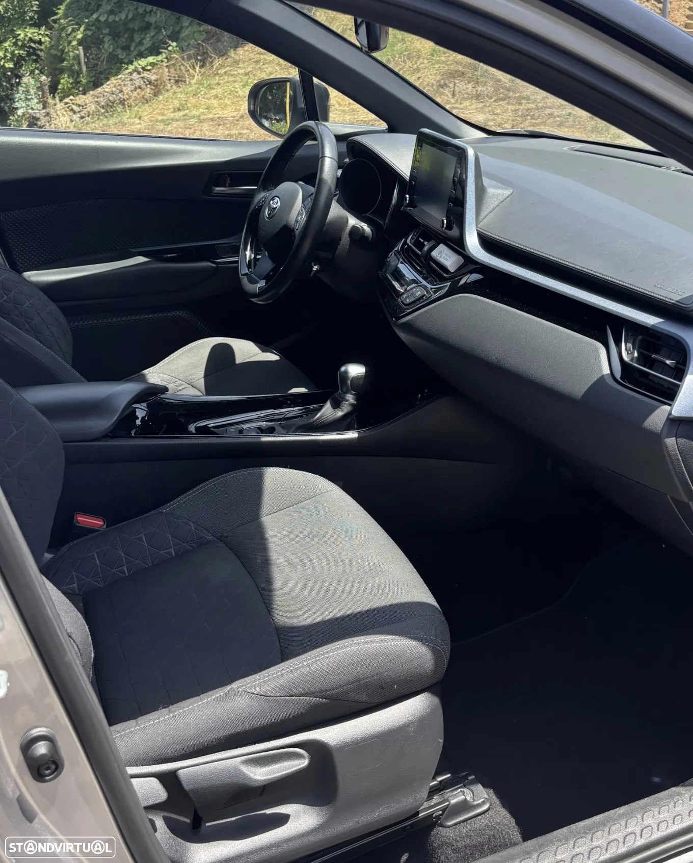 Toyota C-HR 1.8 Hybrid Square Collection - 10