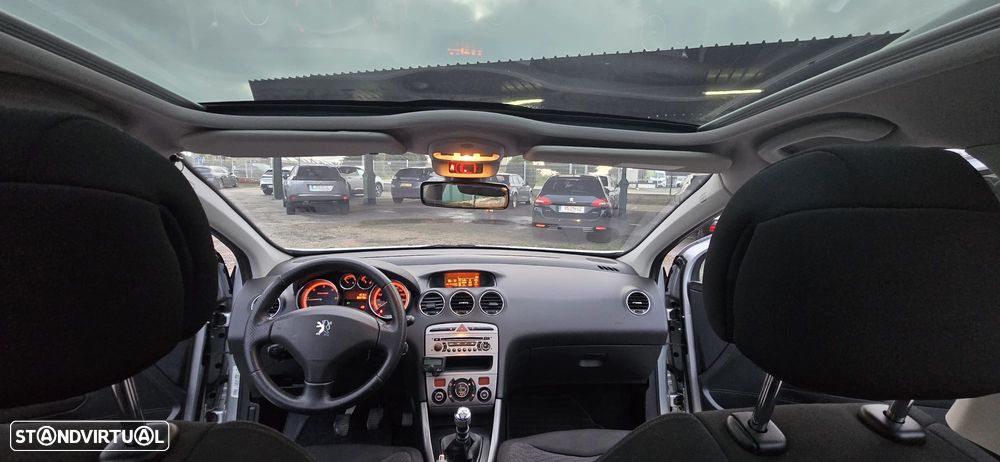 Peugeot 308 SW 1.6 HDi Premium CVM6 - 18